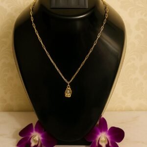 Oval Zircon Pendant Gold Necklace